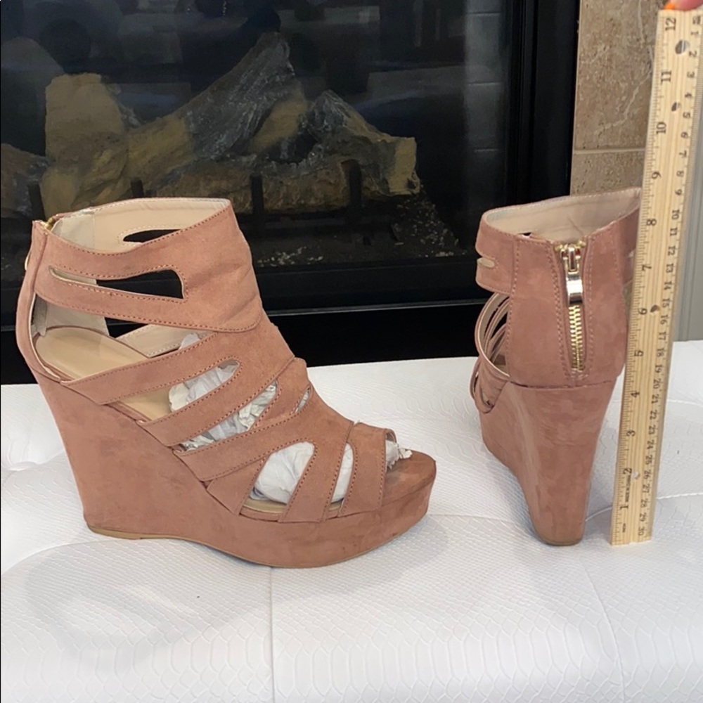 Wedges - Picture 2 of 2